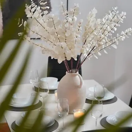 Cosy Home- Sleeps 5+city Centre+ Netflix+free Park Nyaraló *