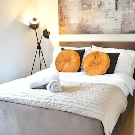 Nyaraló Cosy Home- Sleeps 5+city Centre+ Netflix+free Park Birmingham