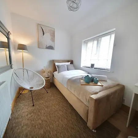 Cosy Home- Sleeps 5+city Centre+ Netflix+free Park Birmingham