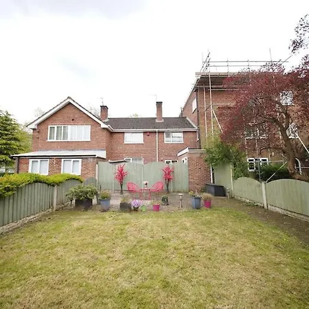 Cosy Home- Sleeps 5+city Centre+ Netflix+free Park Nyaraló Birmingham