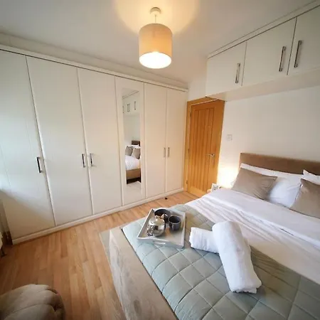 Cosy Home- Sleeps 5+city Centre+ Netflix+free Park Birmingham